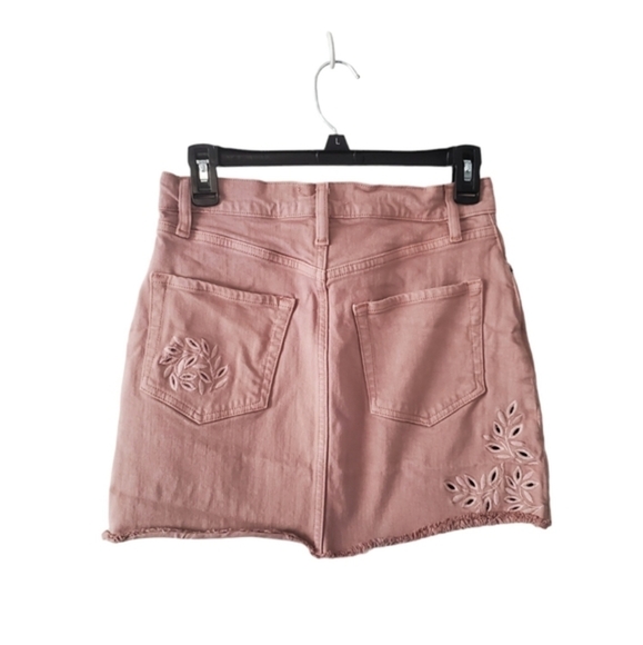 Frame Le Mini Skirt‎ Foliage Embroidered Mini Skirt - Picture 2 of 6